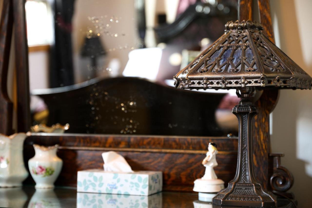 The Cochrane Rockyview Hotel المظهر الخارجي الصورة